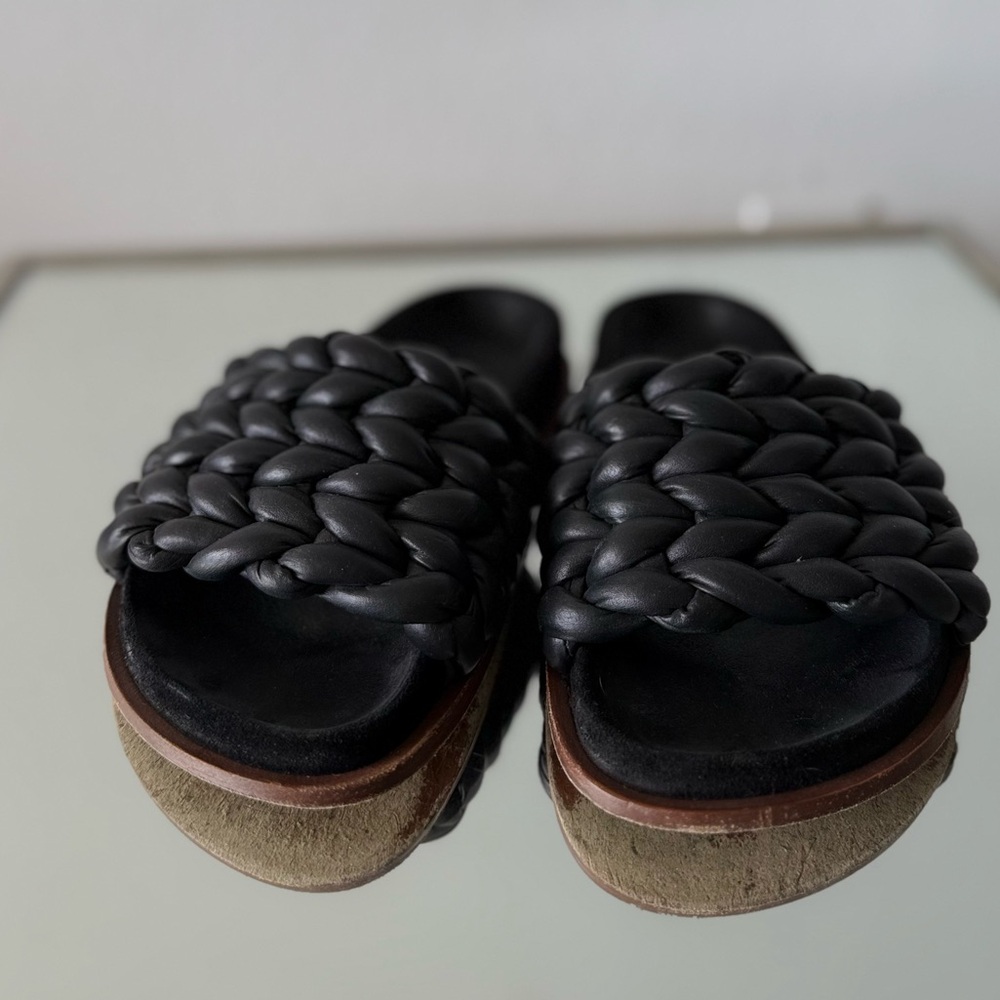 Chloé Kacey woven leather slides 36 $850 - Picture 4 of 9
